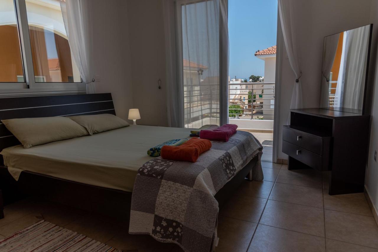 Mythical Sands Resort & Spa, Evilion Apartment باراليمني المظهر الخارجي الصورة
