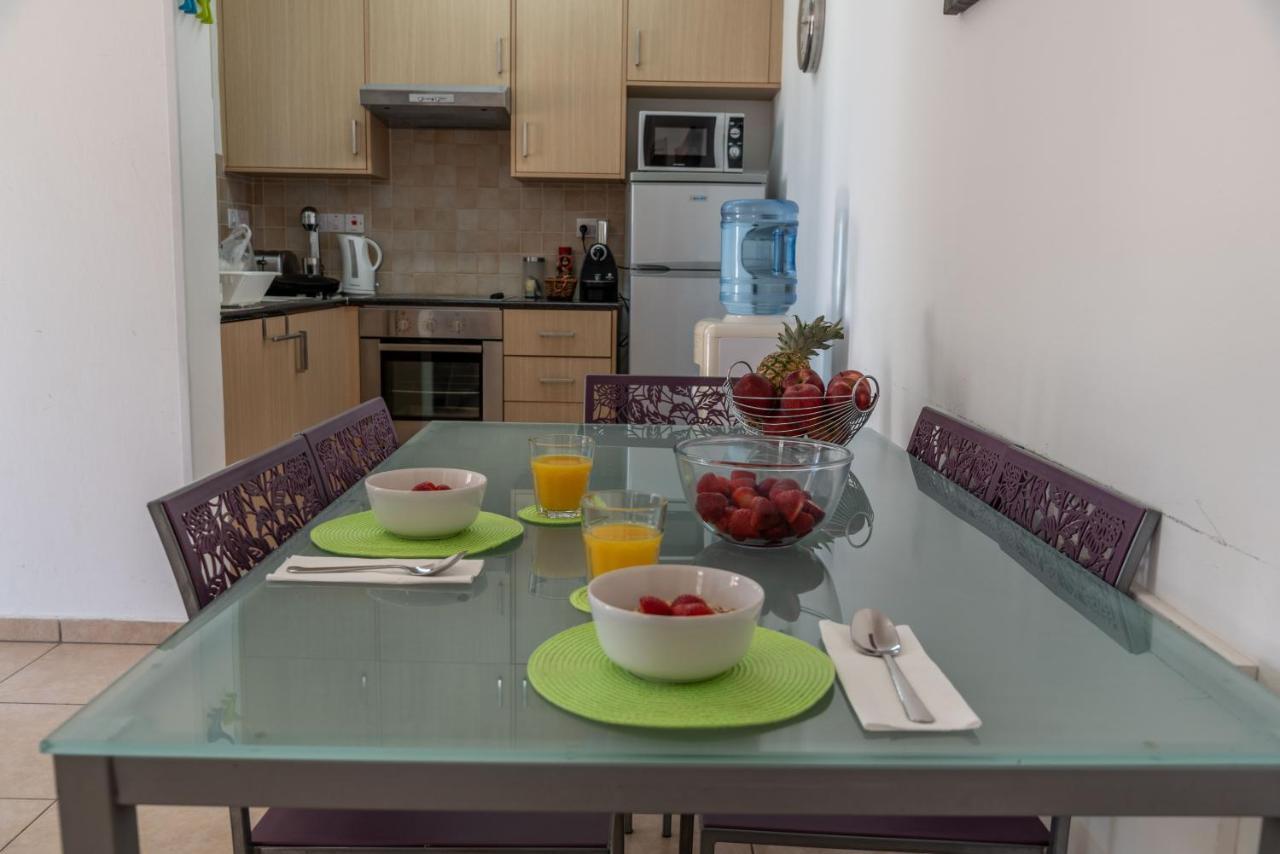 Mythical Sands Resort & Spa, Evilion Apartment باراليمني المظهر الخارجي الصورة