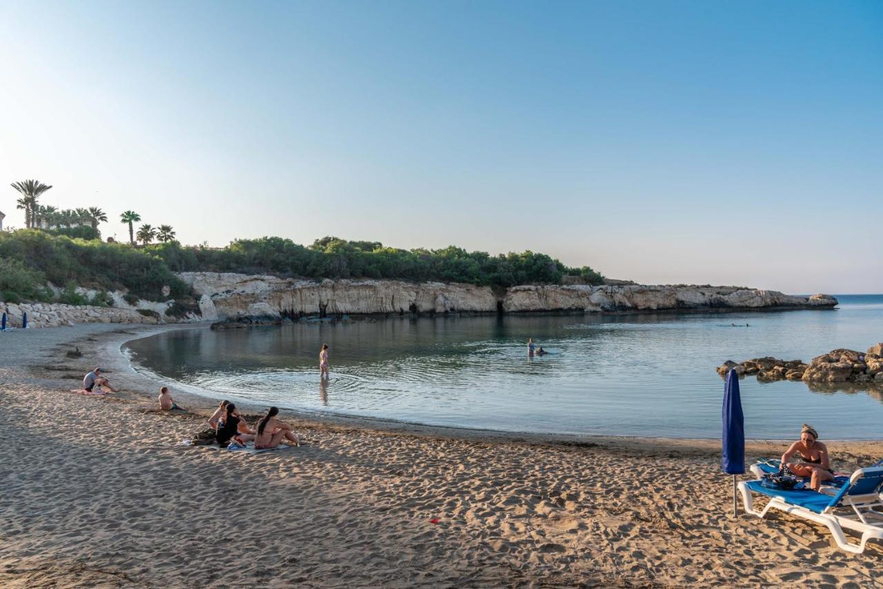 Mythical Sands Resort & Spa, Evilion Apartment باراليمني المظهر الخارجي الصورة